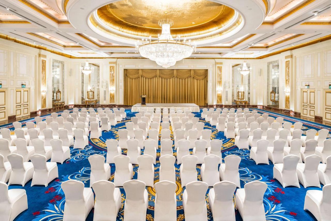Radisson Blu Hotel, Rijád Exteriér fotografie The Grand Ballroom